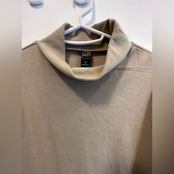 Fitted Sweater - Picture 2 of 3